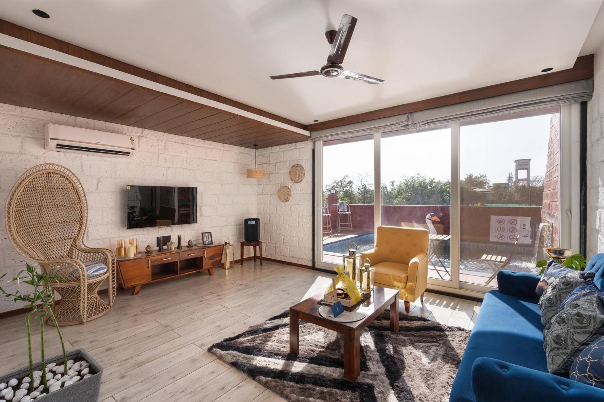 Saffronstays Calvin - 3 Bedroom Pool Villa In ロナバラ エクステリア 写真