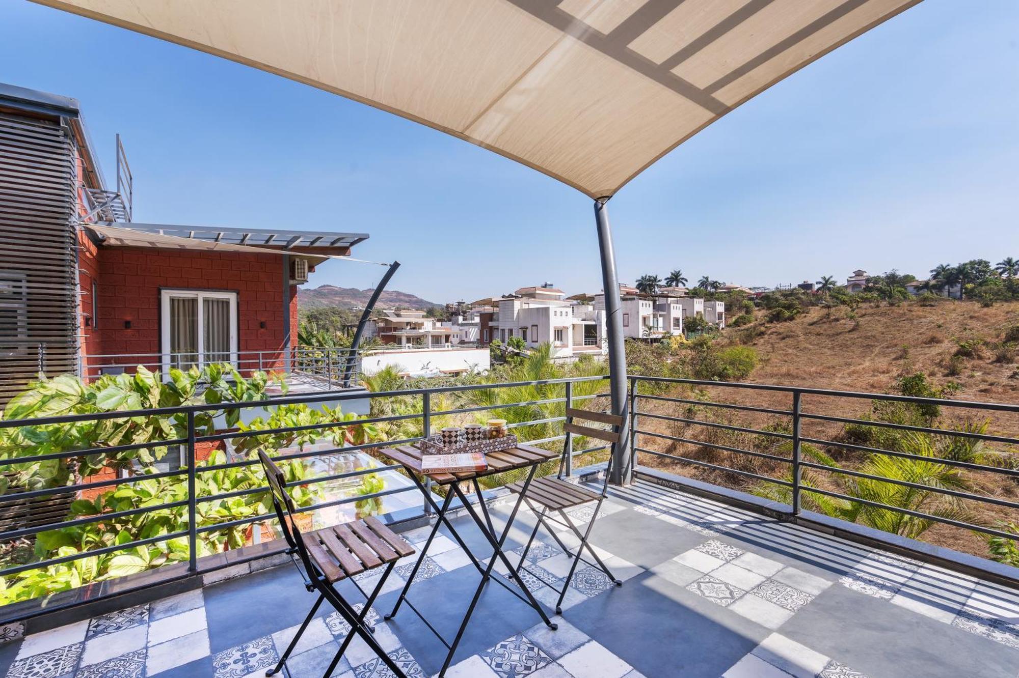 Saffronstays Calvin - 3 Bedroom Pool Villa In ロナバラ エクステリア 写真